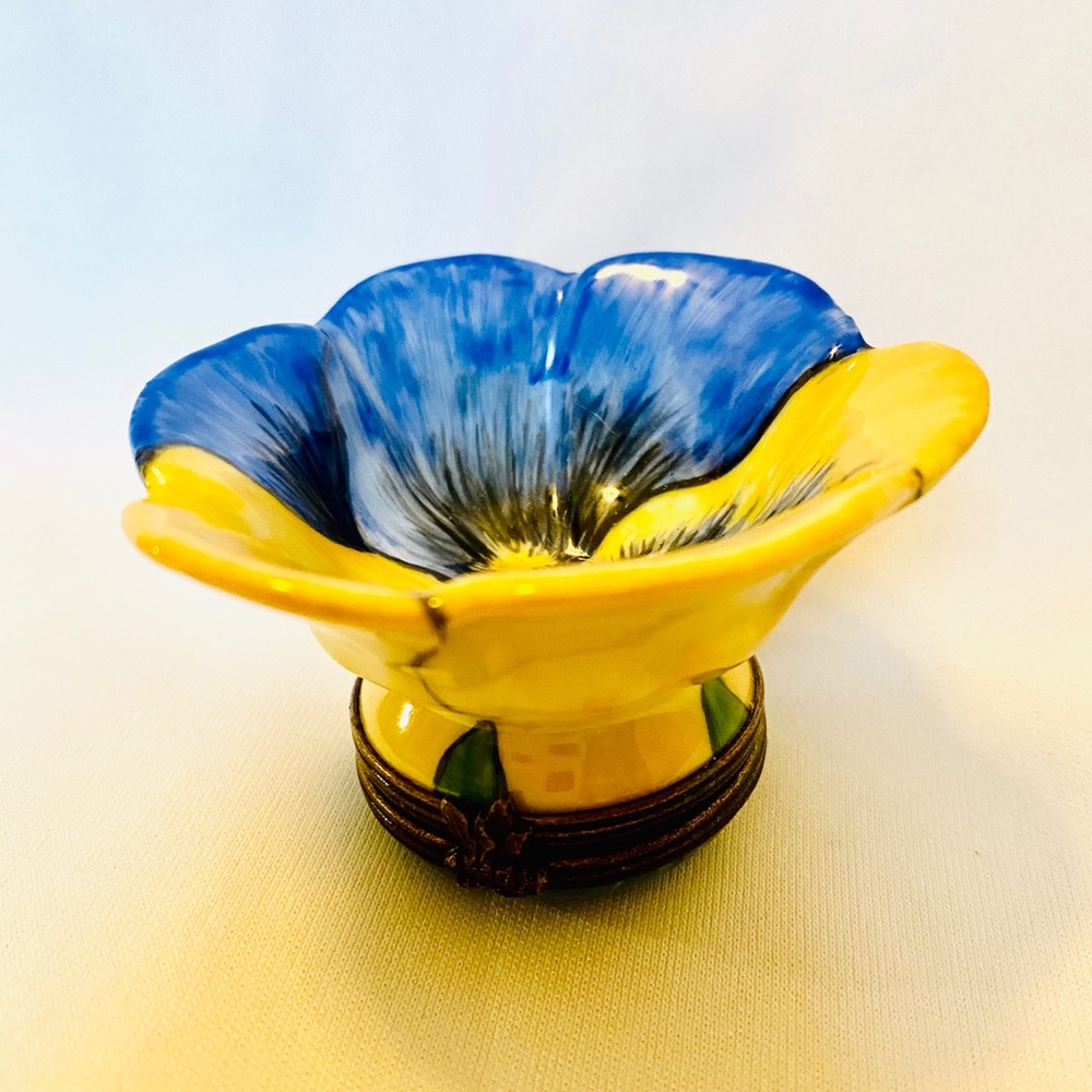 Limoges Flower Box - Picture 2 of 4